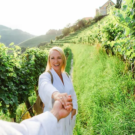 Kappel Wein Gut 4* كيتسك إيم زاوزال