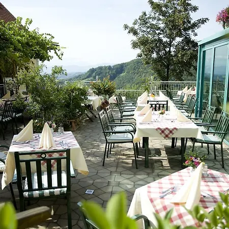 Kappel Wein Gut キツェック・イム・ザウザル